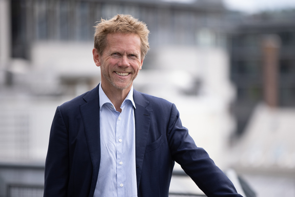 Portrettbilde av Fredrik Sejersted, regjeringsadvokat. Foto. Stine Østby